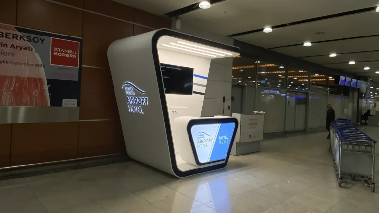 Fuar Standı 1 sabiha gokcen desk