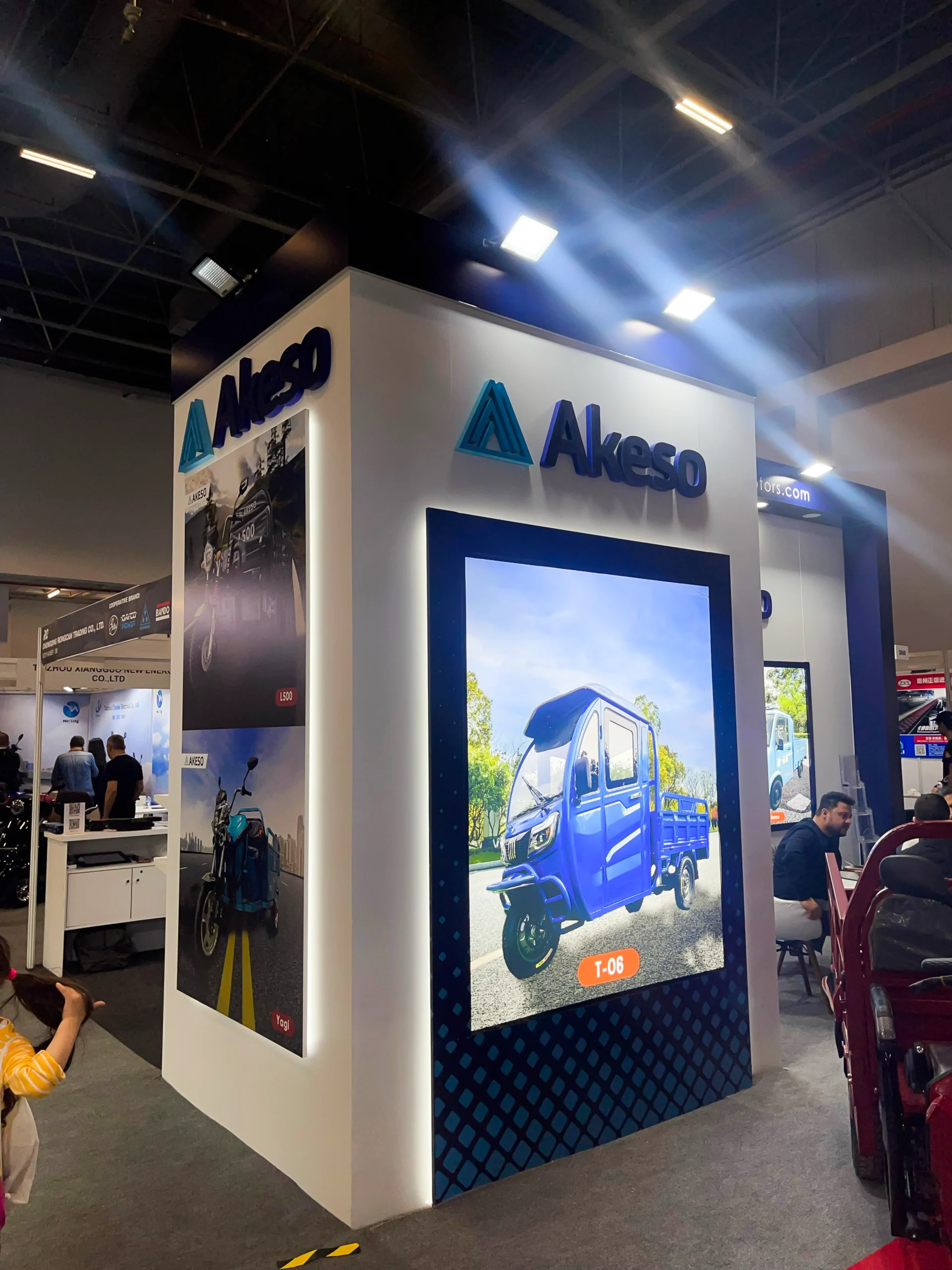 Akeso Motors – Motobike Istanbul 2025 2 Akeso Motors – Motobike Istanbul 2025 – Projektaufnahme – Aufbau und Umsetzung 1