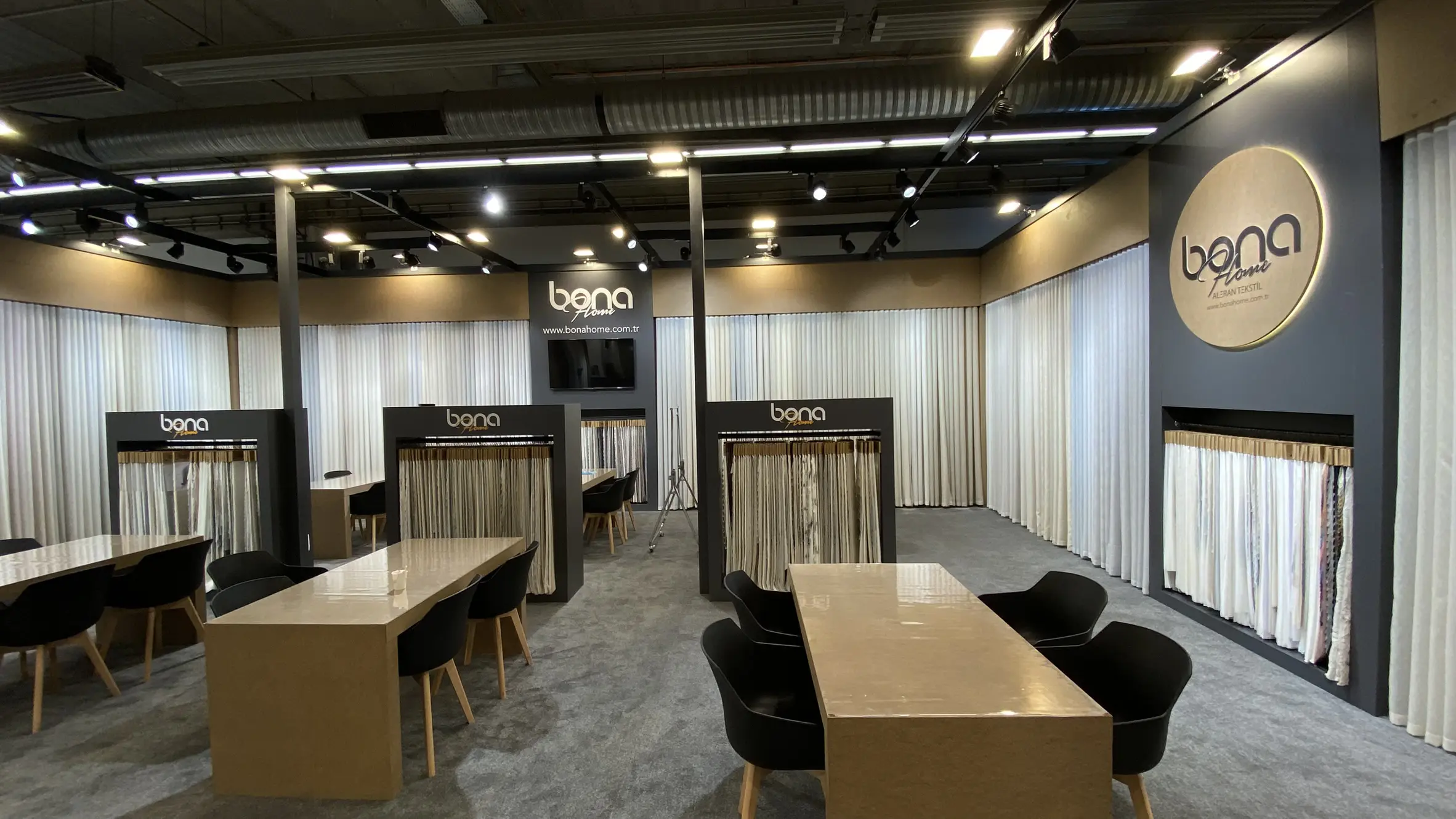 Bona Home & Ambians – Heimtextil Frankfurt 2026 4 Bona Home & Ambians – Heimtextil Frankfurt 2026 – Projektaufnahme – Aufbau und Umsetzung 3